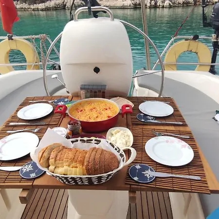Blue Cruise With My Sailing Boat Çeşme